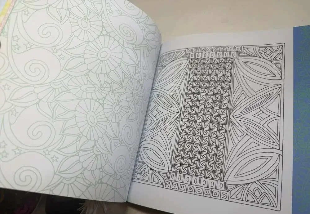 Color Me Stress-Free: Nearly 100 Coloring Templates to Unplug and Unwind *see de